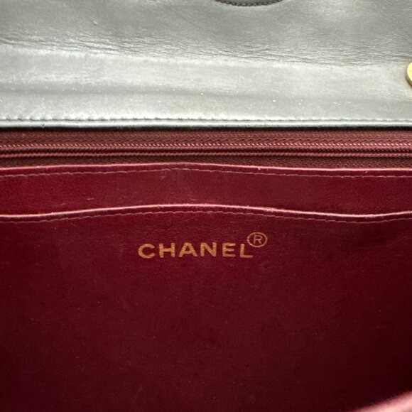Chanel Vintage Black Jumbo Classic Flap Bag 24k Gold Hardware Lambskin Leather - Picture 8 of 16